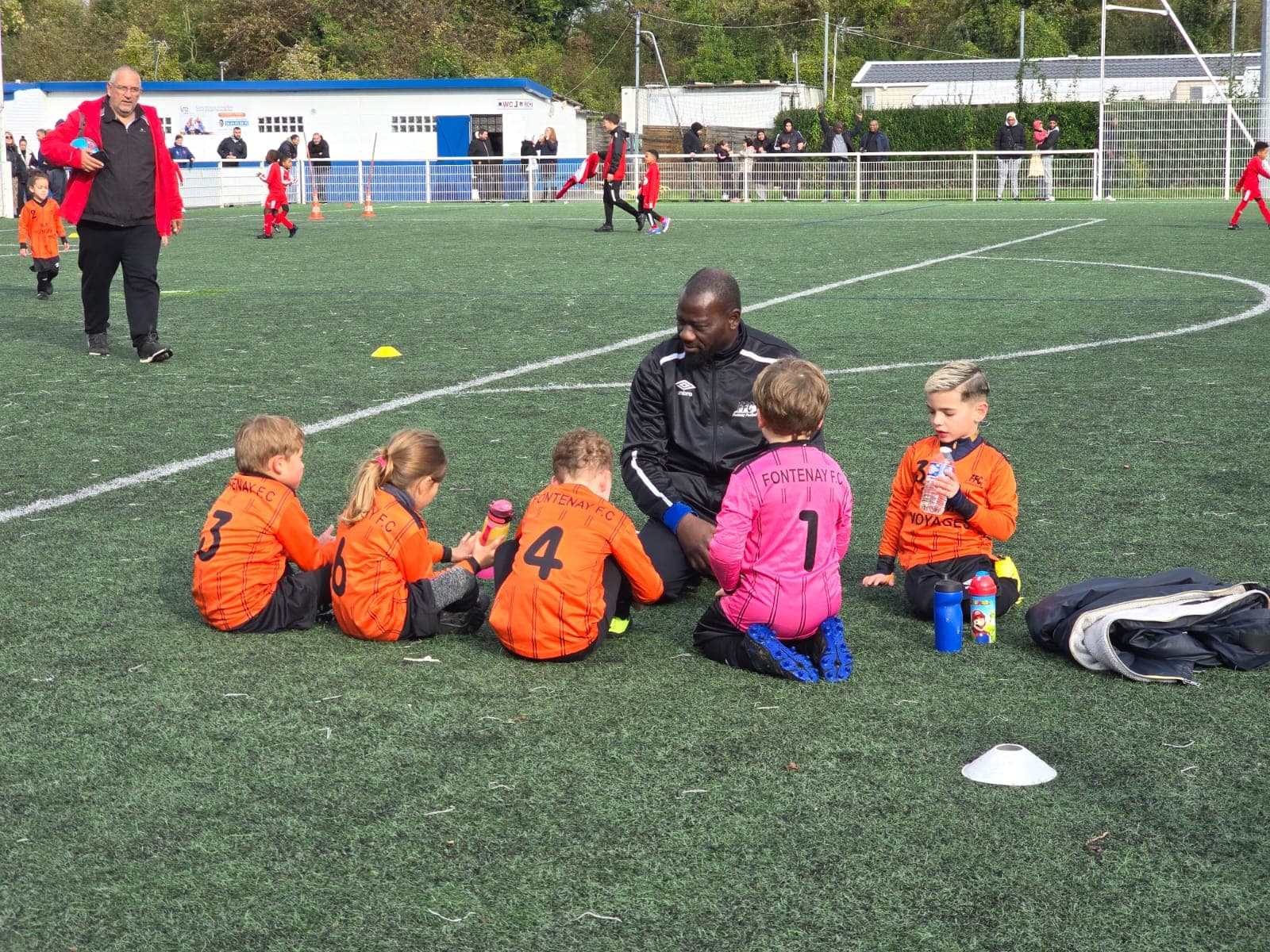 Fontenay-en-Parisis Football Club